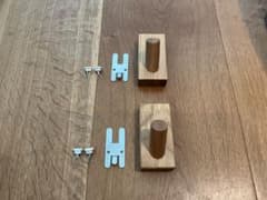 壁に付けられる家具フック　オーク材　無印良品　2セットのサムネイル