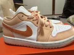 Nike エアジョーダン1ロー　サンセットヘイズ　Y2Kのサムネイル