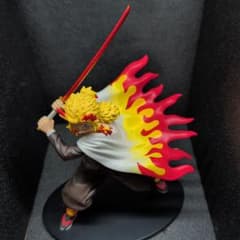煉獄杏寿郎　フィギュアのサムネイル
