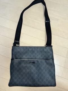 【GUCCI】 メッセンジャーバッグ プリームブラック 値下げ⭕️ 画像の追加⭕️ GUCCI】 メッセンジャーバッグ プリームブラック 値下げ⭕️ 画像の