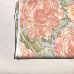 リバティ　ローズザンジー　110cm×70cmのサムネイル