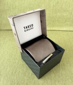 TAKEO KIKUCHI アニマルモチーフ ネクタイ&タイピン　BOXセットのサムネイル