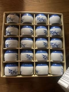 湯飲み　20こ　コップのサムネイル