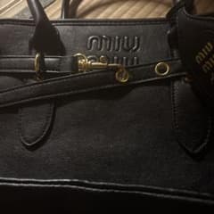 MIU MIU アーカイブ 2009 ブラックハンドバッグ 並行輸入 - メルカリ