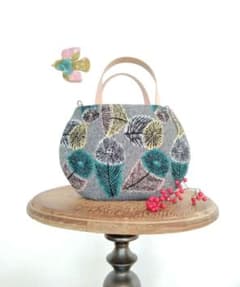 2つの柄が楽しめる『丸みを帯びた2wayトートバッグ』(М) ミナ