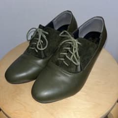 an another angelus レースアップパンプス オリーブのサムネイル