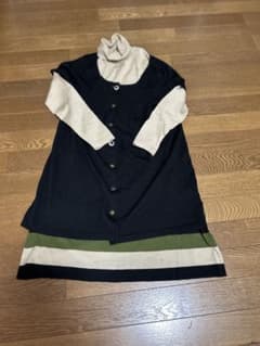 ホコモモラニットワンピースとベストセットアップのサムネイル