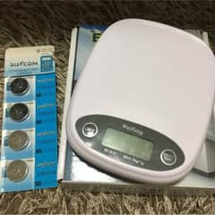 キッチンスケール 電池付き 計りのサムネイル