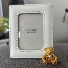 MIKIMOTO ホワイト レザー フォトフレーム 約4x6インチのサムネイル