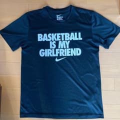 再出品　NIKE ナイキ Tシャツのサムネイル