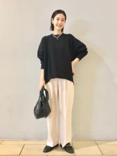 ユニクロ タックワイドパンツ ナチュラル タグ付き試着のみのサムネイル