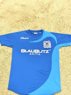 ATHLETA ブラウブリッツ秋田 プラクティスシャツ 160 - メルカリ