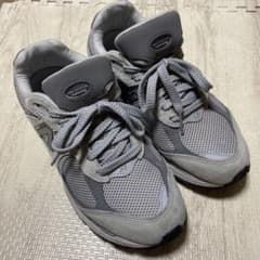 【美品】New Balance 2002R グレー　23.5cmのサムネイル