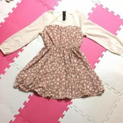 重ね着風♡胸元切り替えワンピースのサムネイル
