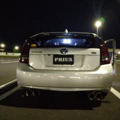 じゃじゃまる様専用30プリウス スリーキャッツ 4本出し プレミアム
