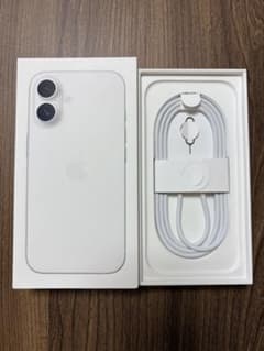 Apple純正】iPhone16ホワイト箱 USB-Cケーブル、SIMピン付き - メルカリ