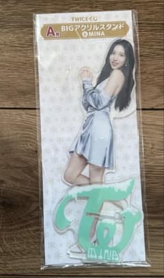 【レアあり】TWICE ミナ グッズ まとめ売り ぬいぐるみ アクリルスタンド twice ミナ グッズ まとめ売りの通販 by ha's shop｜ラクマ
