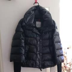 【専用】モンクレールショートジャケットサイズ1のサムネイル