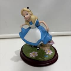 希少□ディズニー 加藤工芸 イヤーフィギュアリン2009 不思議の国の