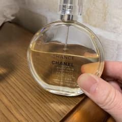 シャネル チャンス オードゥ トワレット (ヴァポリザター) 50mlのサムネイル