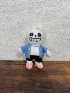 UNDERTALE カバンに付けられるでっかいぬいぐるみ マスコット サンズ
