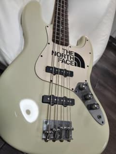 Squier Jazz Bassのサムネイル