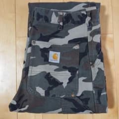 Carhartt 迷彩 カーゴパンツのサムネイル