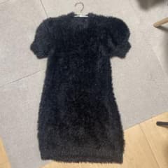 黒いファー風半袖ミニワンピースのサムネイル