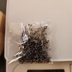 金属製ボールヘッドピン多数のサムネイル