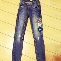 ザラ デニム 刺繍のサムネイル
