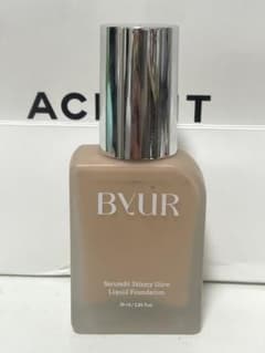 BVUR Foundation 30ml #23のサムネイル