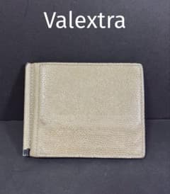 未使用級　Valextra ヴァレクストラ　マネークリップ　オイスターグレー ヴァレクストラ マネークリップ 二つ折り財布 オイスターグレー - メルカリ