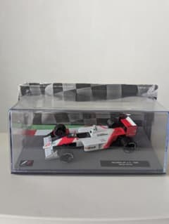 McLaren MP4/4 1988 Ayrton Senna ミニカーのサムネイル