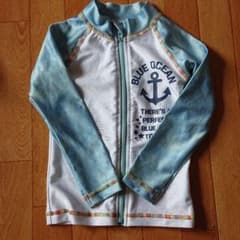 ラッシュガード 水着 95cmのサムネイル