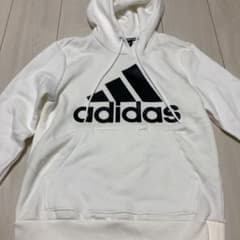 adidasパーカー裏起毛のサムネイル