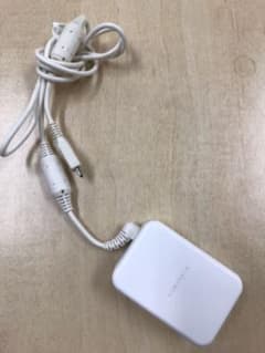 ドコモ 純正充電器 04 ACアダプタ docomoのサムネイル