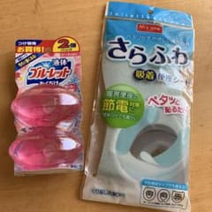 小林製薬ブルーレットおくだけピーチの香りつけ替２個&さらふわ吸着便座シートのサムネイル