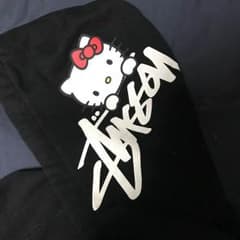 stussy × hello kittyパーカーのサムネイル