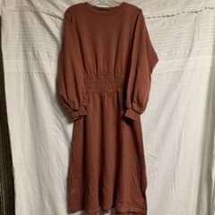 ロングワンピースのサムネイル