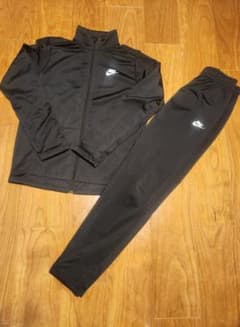 Nike ジャージ上下セット 黒のサムネイル