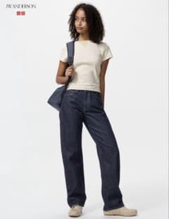 m*☆様 UNIQLO JW ANDERSON ストレートジーンズ　丈長めのサムネイル
