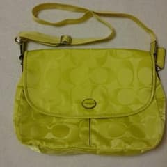 COACHショルダーバッグのサムネイル