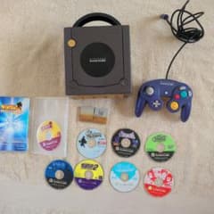 Nintendo GAMECUBE 本体 ソフト8本セット　ジャンク品のサムネイル
