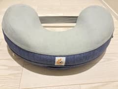 【美品】エルゴベビー 授乳クッション デニムのサムネイル