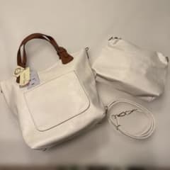 【新品タグ付・訳あり】モンテロッソ 3WAY トートバッグ＆ショルダー 白のサムネイル