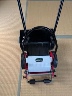 EVER GREEN 手動式芝刈機 20cm DGM-200R EVER GREEN 手動式芝刈機 20cm DGM-200R - メルカリ