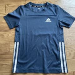 adidas130センチのサムネイル