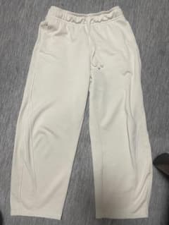GU スウェットバレルレッグパンツ Lサイズ ナチュラルのサムネイル