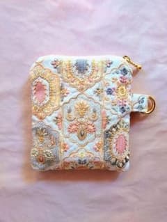✿インド刺繍生地✿保冷ミニポーチのサムネイル