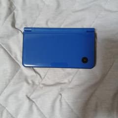 任天堂DSi ll ブルーのサムネイル